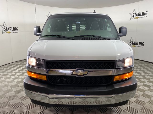 2021 Chevrolet Express Base