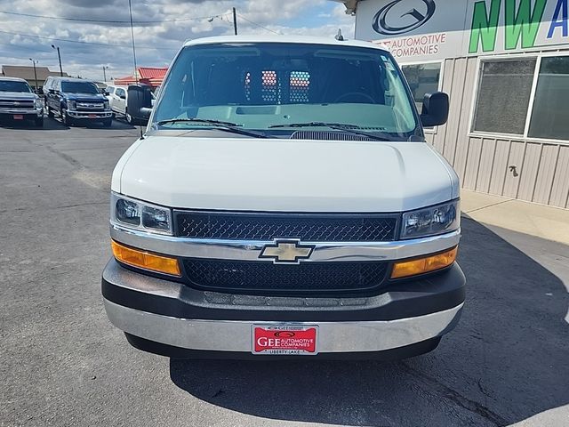 2021 Chevrolet Express Base