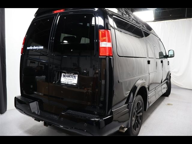 2021 Chevrolet Express Base