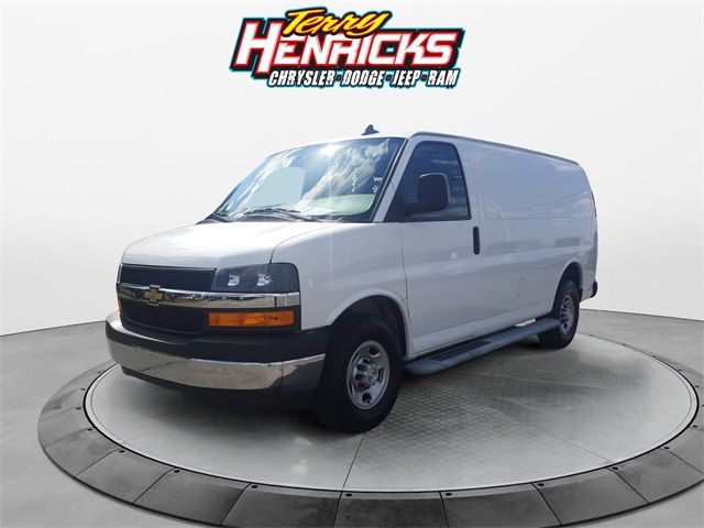 2021 Chevrolet Express Base