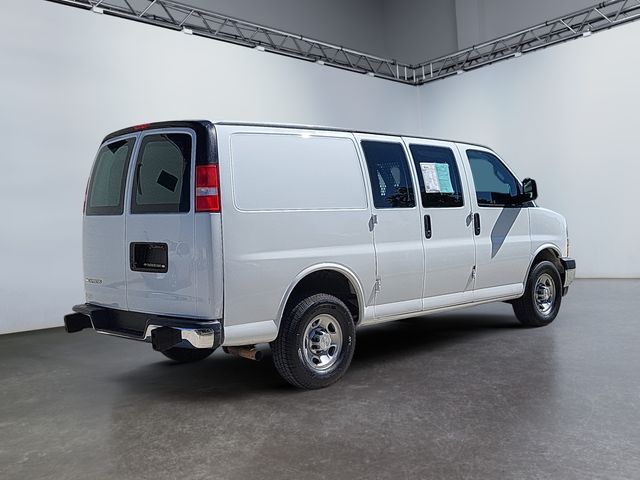 2021 Chevrolet Express Base