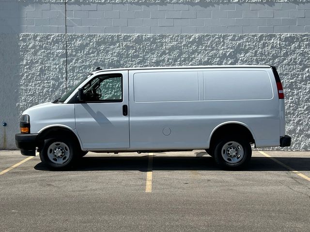 2021 Chevrolet Express Base