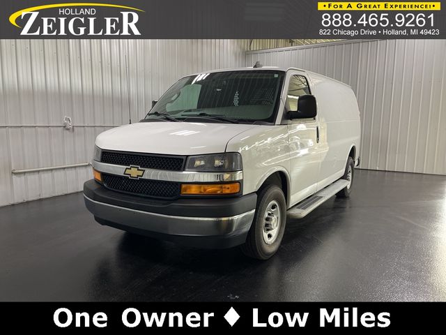 2021 Chevrolet Express Base