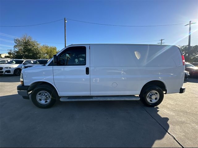 2021 Chevrolet Express Base