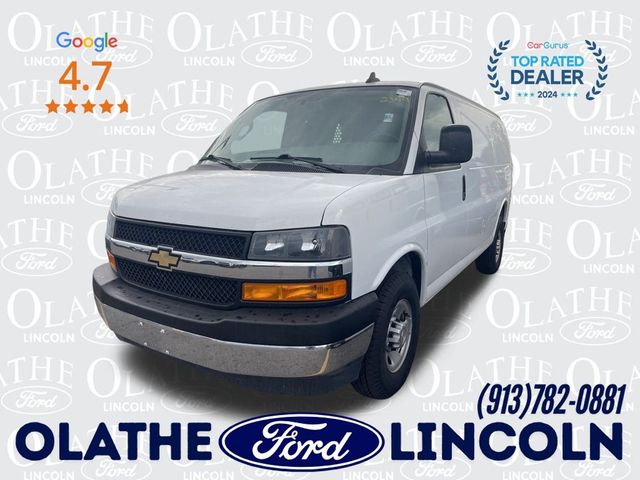 2021 Chevrolet Express Base