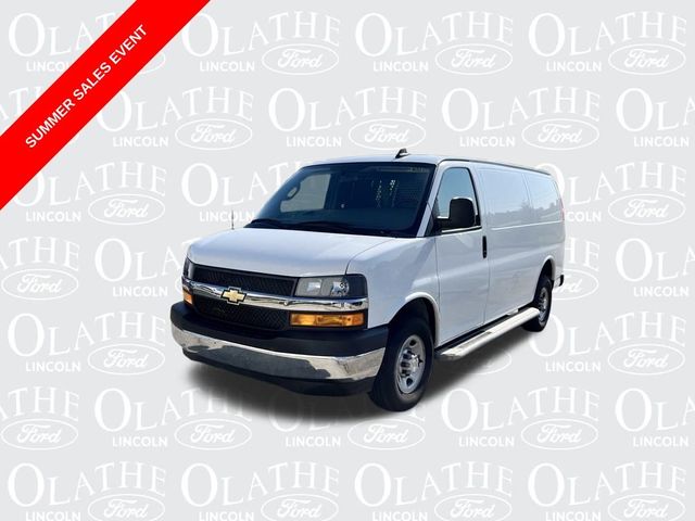 2021 Chevrolet Express Base