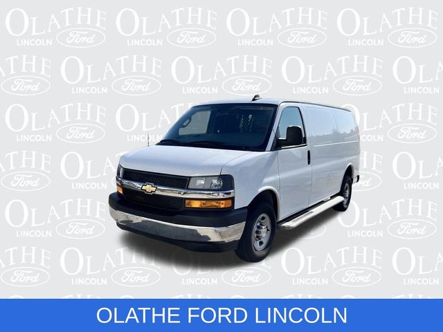 2021 Chevrolet Express Base