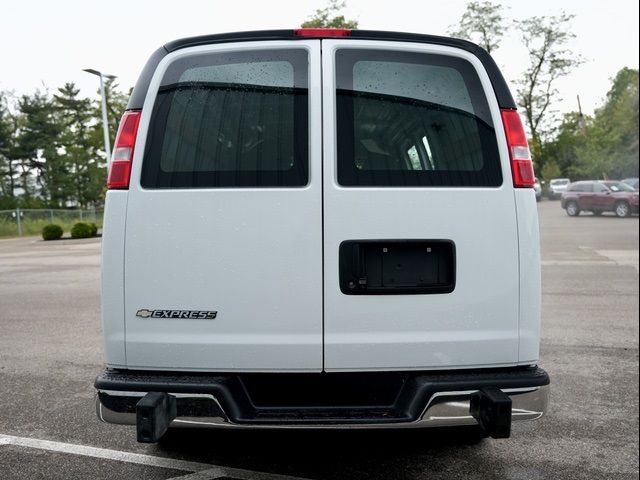 2021 Chevrolet Express Base