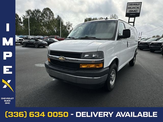 2021 Chevrolet Express Base