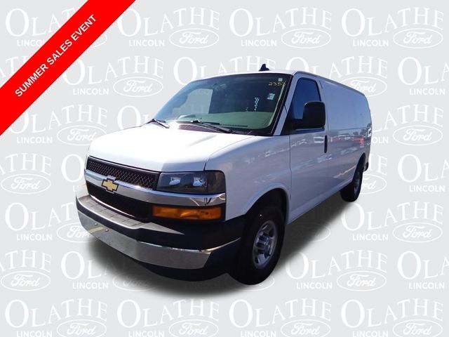 2021 Chevrolet Express Base