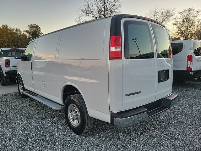 2021 Chevrolet Express Base