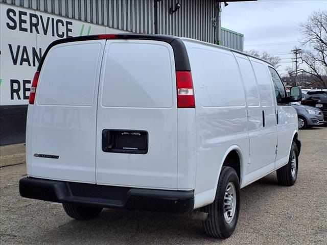 2021 Chevrolet Express Base