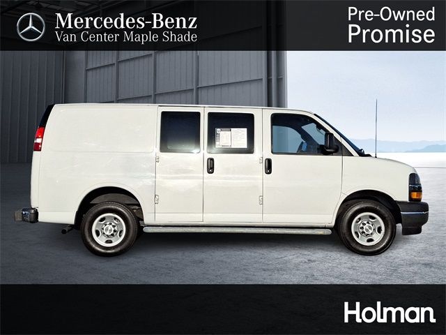 2021 Chevrolet Express Base