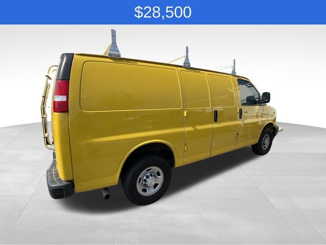 2021 Chevrolet Express Base