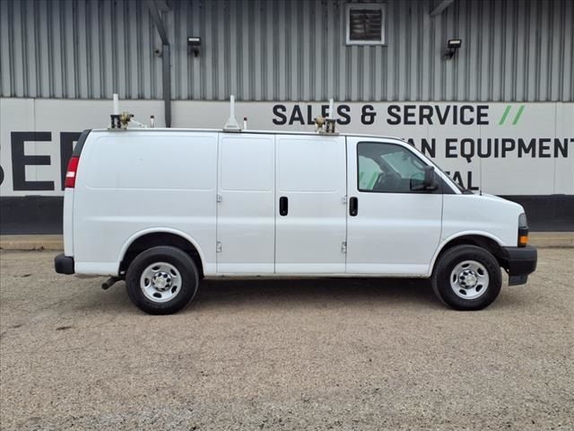 2021 Chevrolet Express Base