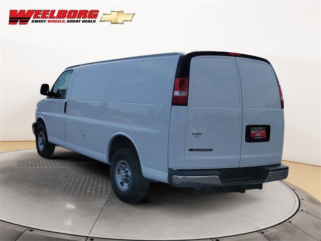 2021 Chevrolet Express Base