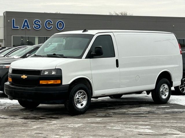 2021 Chevrolet Express Base