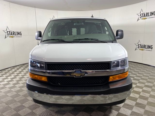 2021 Chevrolet Express Base