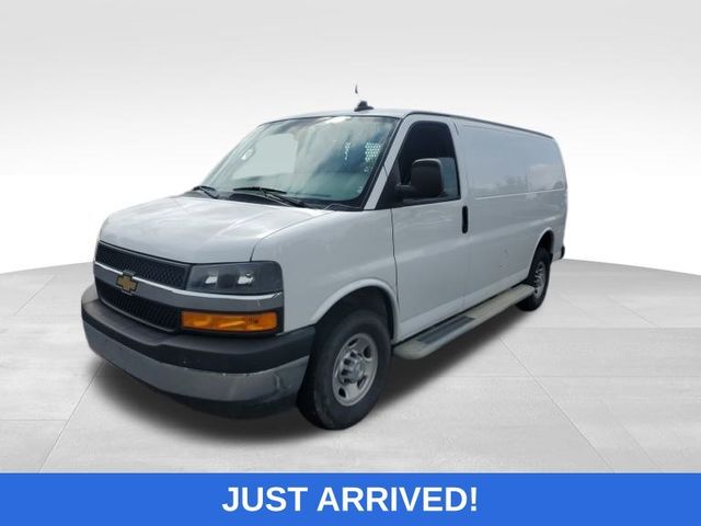 2021 Chevrolet Express Base