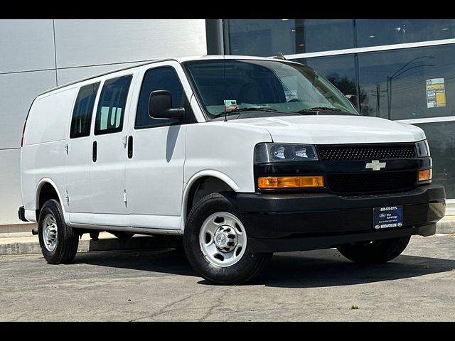 2021 Chevrolet Express Base