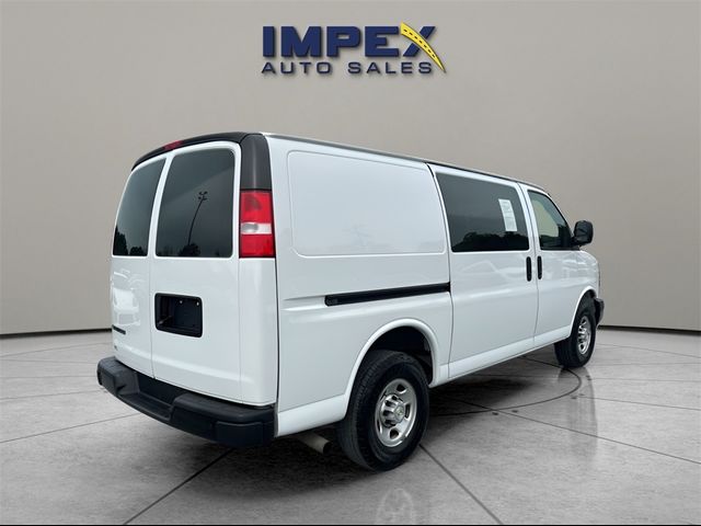 2021 Chevrolet Express Base