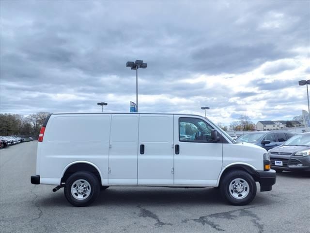 2021 Chevrolet Express Base