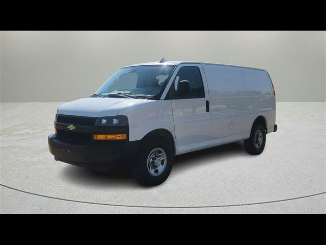 2021 Chevrolet Express Base