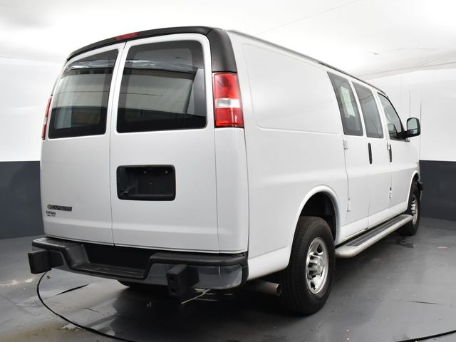 2021 Chevrolet Express Base