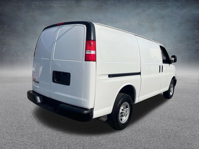 2021 Chevrolet Express Base