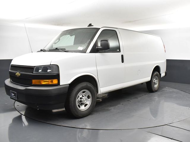 2021 Chevrolet Express Base