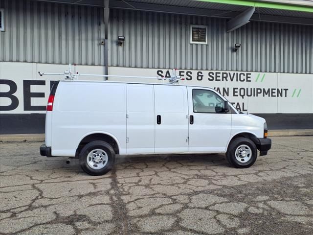 2021 Chevrolet Express Base