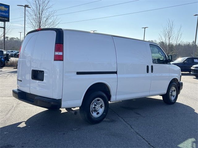 2021 Chevrolet Express Base