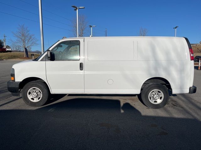 2021 Chevrolet Express Base