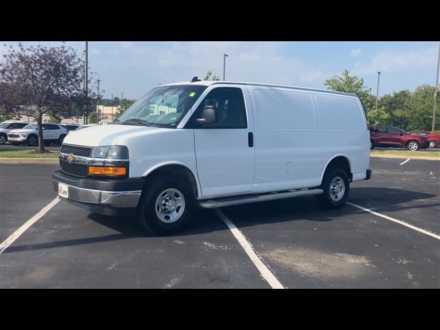 2021 Chevrolet Express Base