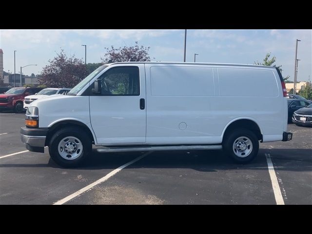 2021 Chevrolet Express Base