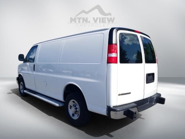 2021 Chevrolet Express Base