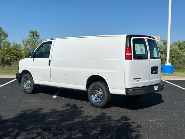 2021 Chevrolet Express Base