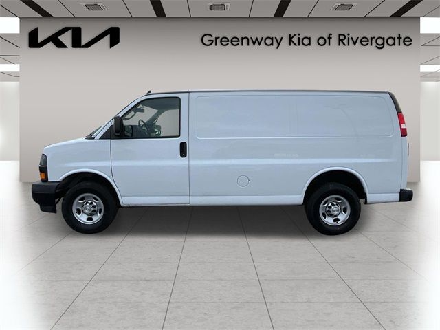 2021 Chevrolet Express Base