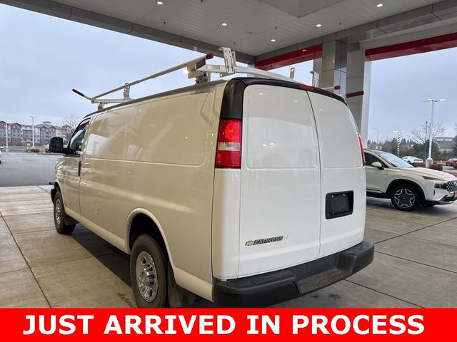 2021 Chevrolet Express Base