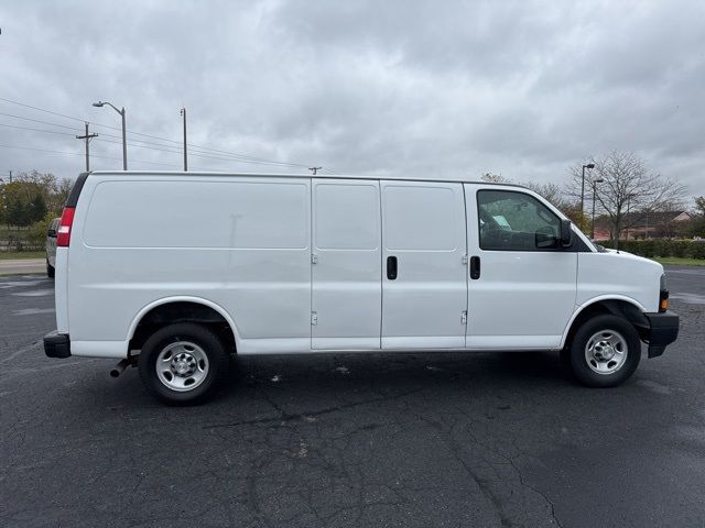 2021 Chevrolet Express Base