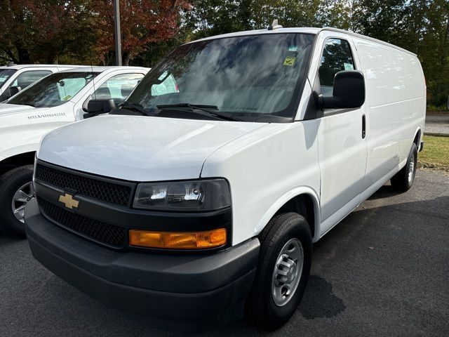 2021 Chevrolet Express Base