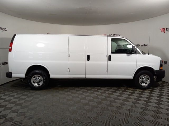 2021 Chevrolet Express Base