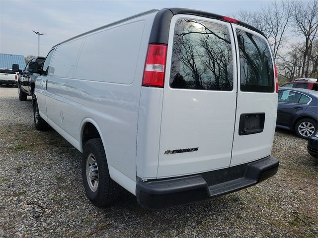 2021 Chevrolet Express Base