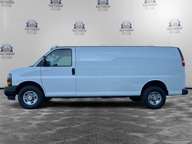 2021 Chevrolet Express Base