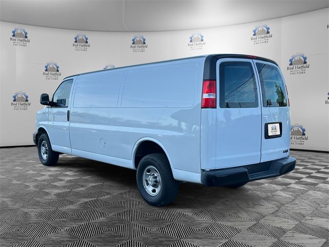 2021 Chevrolet Express Base