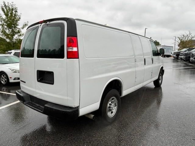 2021 Chevrolet Express Base