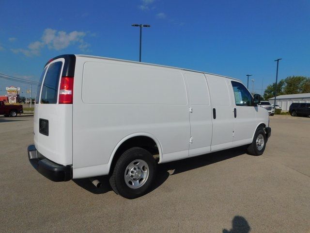 2021 Chevrolet Express Base