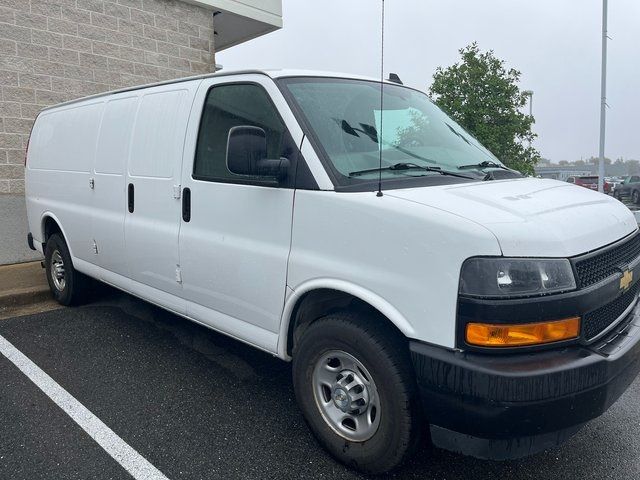 2021 Chevrolet Express Base