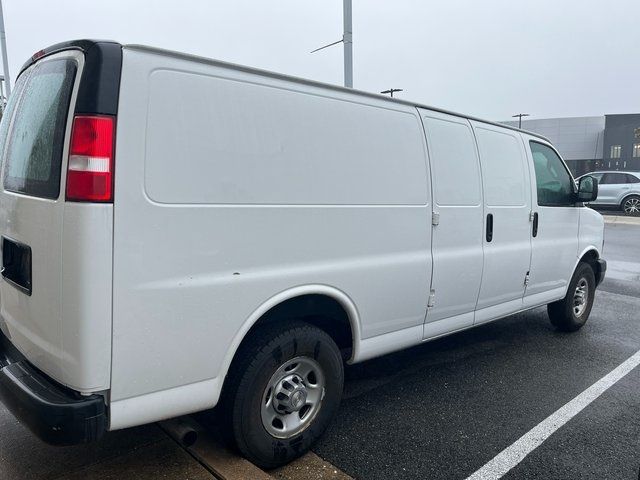 2021 Chevrolet Express Base