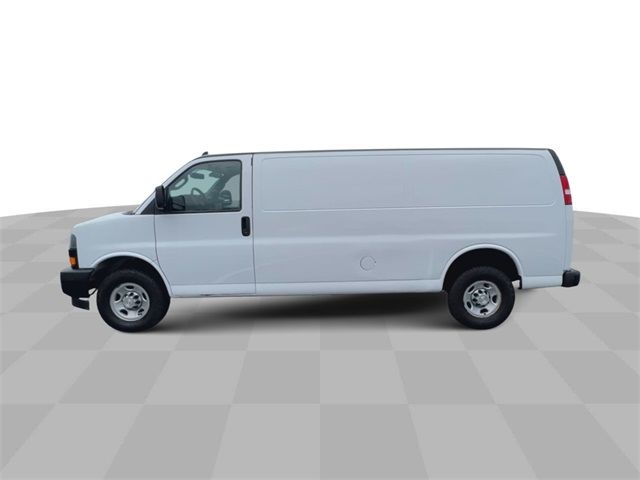 2021 Chevrolet Express Base